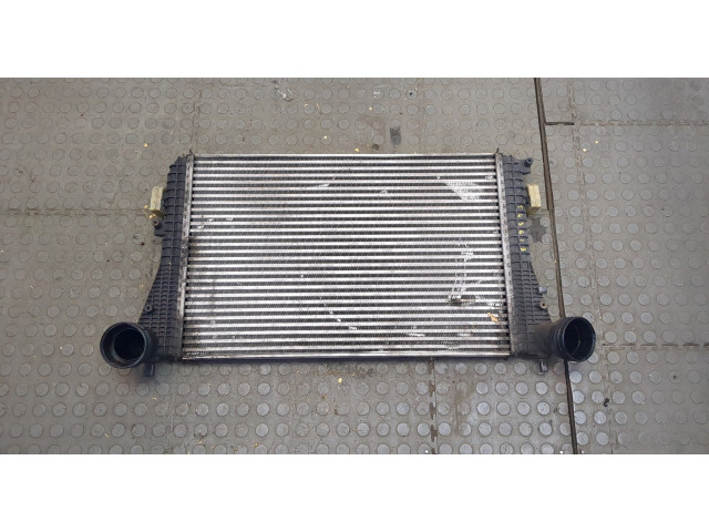 Интеркулер  Volkswagen Tiguan 2007-2011       