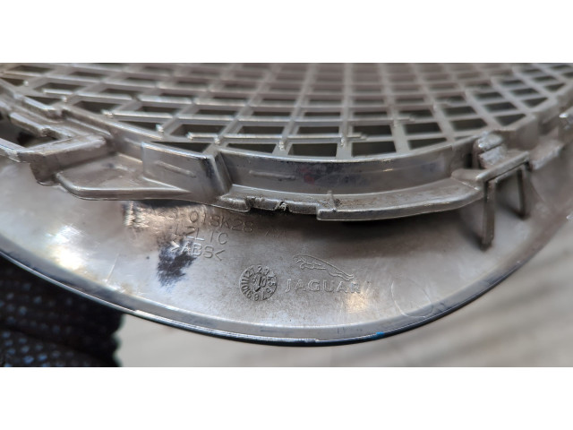 Решетка радиатора Jaguar XF 2007-2015 C2Z3832, 8X238A100AB