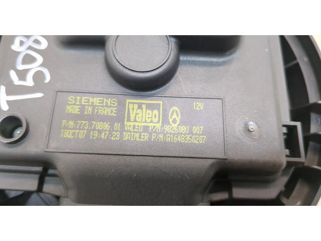 Моторчик печки  Mercedes R W251 2005-        