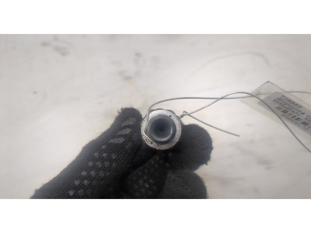 Форсунка топливная Mitsubishi Montero Sport / Pajero Sport 1996-2008