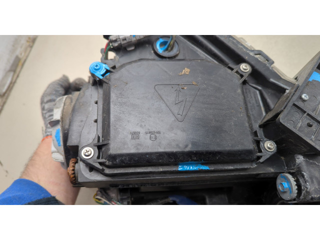 Фара передняя  Mazda 6 (GH) 2007-2012 правая 