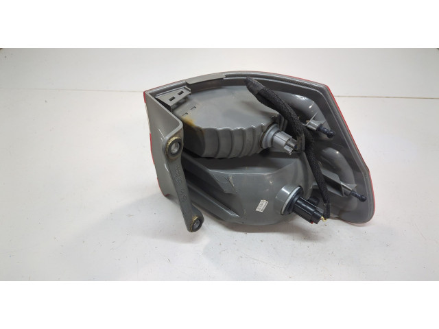 Задний фонарь          