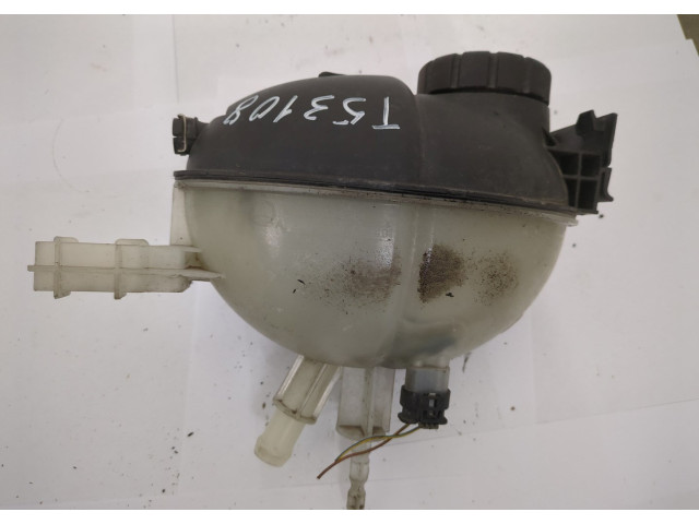 Бачок расширительный  Mercedes C W204 2006-2015    