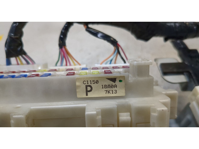 Блок реле Infiniti EX35