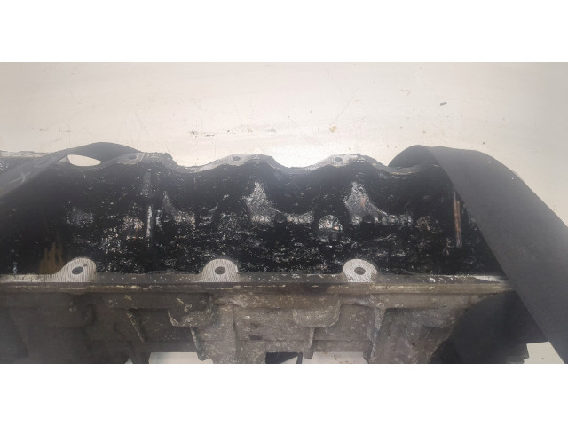 Клапанная крышка двигателя ДВС  Mercedes B W245 2005-2012 1.7  A2660100630, A2660101430   