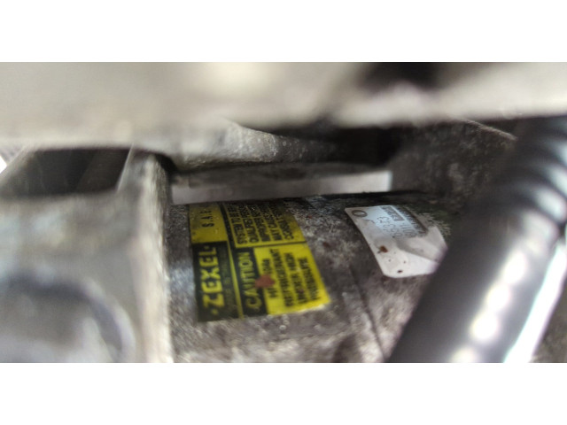 Форсунка топливная Volvo S40 / V40 1995-2004