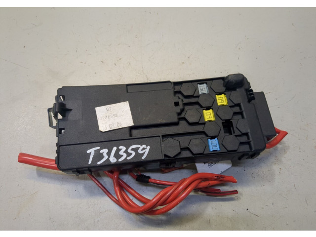 Блок предохранителей  Mercedes ML W164 2005-2011      2115452201     3