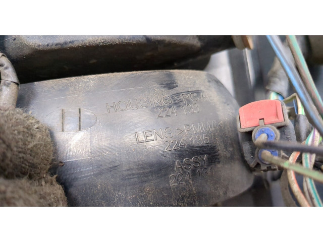 Задний фонарь          