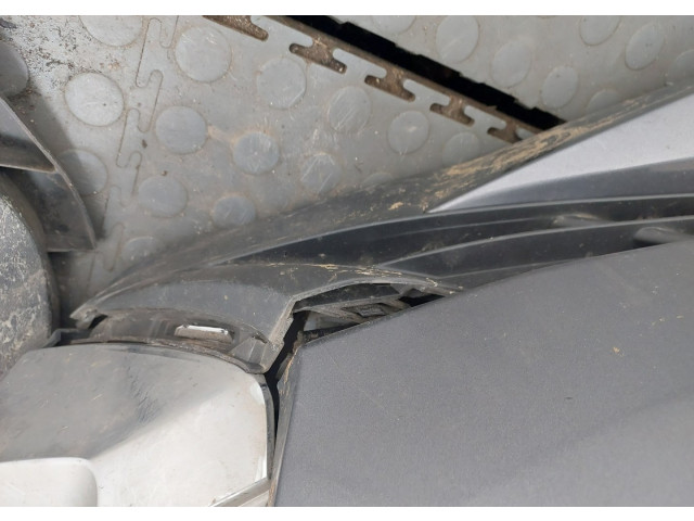 Бампер Lexus RX 2015-2019 передний