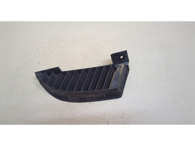 Решетка радиатора  Mitsubishi Colt 2002-2012          