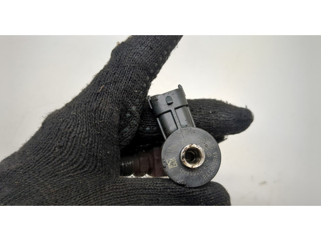 Форсунка топливная Jeep Cherokee 2013-2023 68286385AA