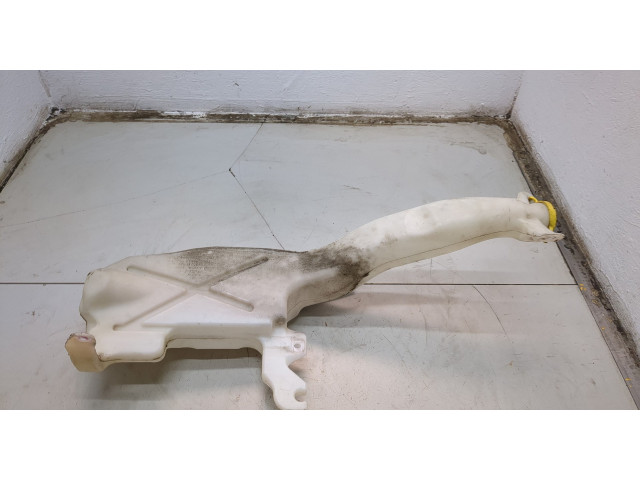 Бачок омывателя  Jeep Grand Cherokee 2010-2013    