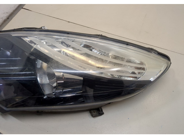 Фара передняя  Renault Scenic 2009-2012 левая 