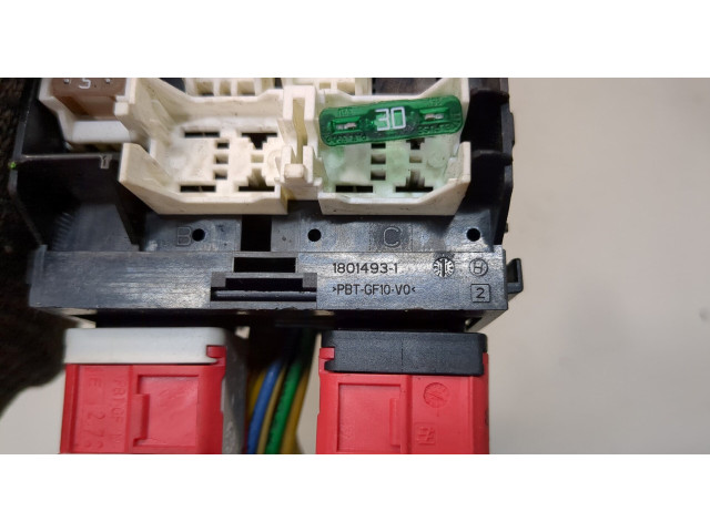 Блок предохранителей Citroen C4 2010-2015