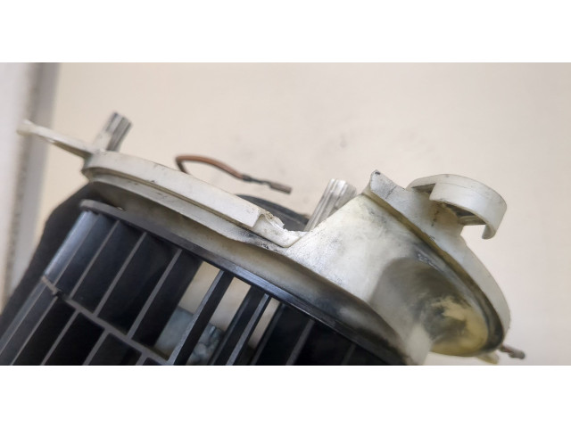 Моторчик печки Mazda 3 (BK) 2003-2009