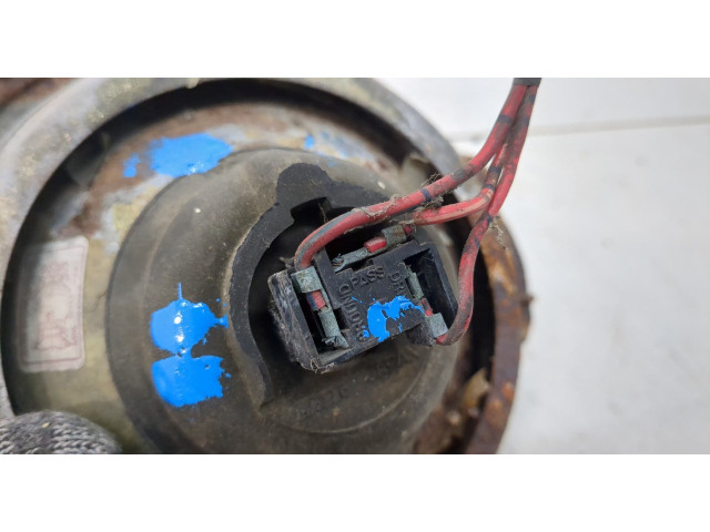 Фара передняя Mitsubishi Pajero 1982-1991 левая