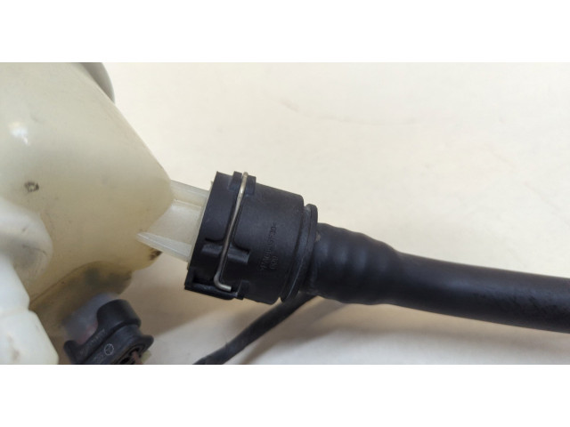 Бачок расширительный  Mercedes GLK X204 2008-2015    