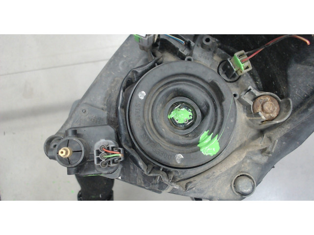 Фара передняя  Suzuki Swift 2003-2011 правая 