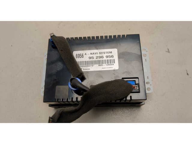 Дисплей бортового компьютера  Chevrolet Captiva 2011-2016 95296956       