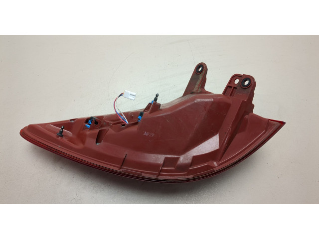 Задний фонарь