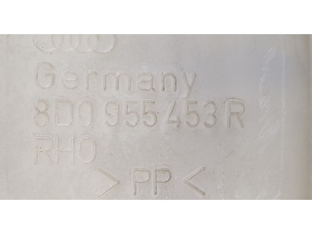 Бачок омывателя  Audi A4 (B5) 1994-2000    