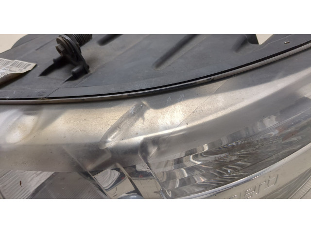 Фара передняя  Skoda SuperB 2008-2015 левая 