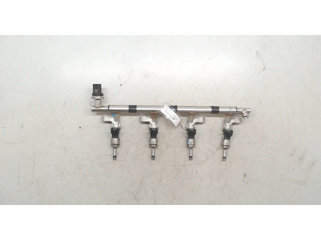 Форсунка топливная  Mazda 3 (BP) 2019-    PE2713250, PE271315Z     