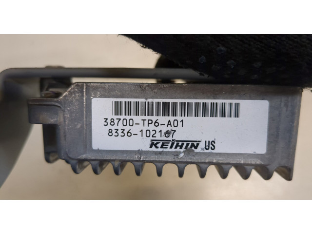 Блок комфорта  Honda Crosstour        