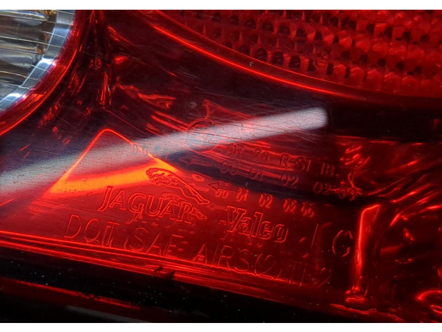 Задний фонарь Jaguar X-type