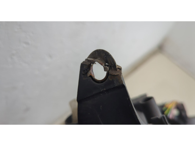 Фара передняя  Peugeot 406 1999-2004 левая 