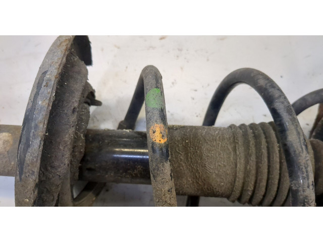 Стойка амортизатора  Dacia Logan 2012-2016     0.9  бензин