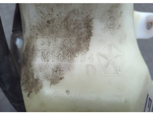 Бачок расширительный Jeep Grand Cherokee 2010-2013 5165708AA