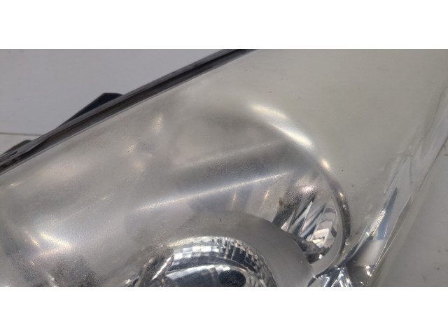 Фара передняя  Peugeot 5008 2009-2016 левая 