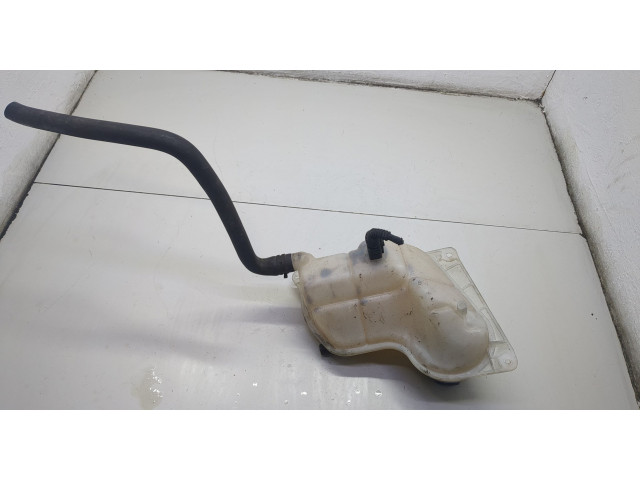 Бачок расширительный Volkswagen Passat 5 2000-2005