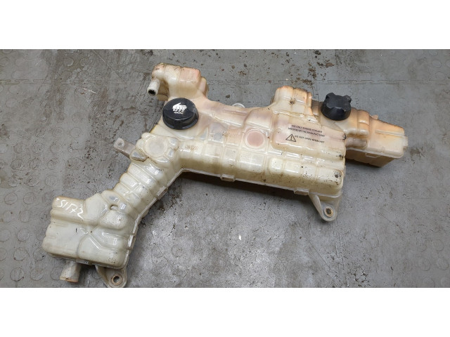 Бачок расширительный Volvo FL 2006-2013 82582818