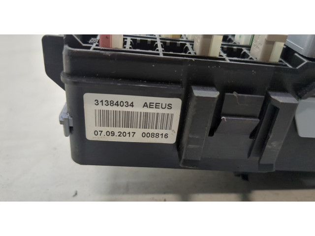 Блок предохранителей  Volvo S90 2016-2020         