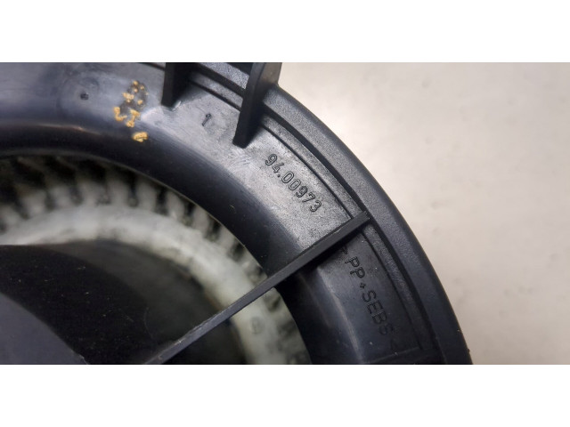 Моторчик печки  Mercedes CLS C219 2004-2010        