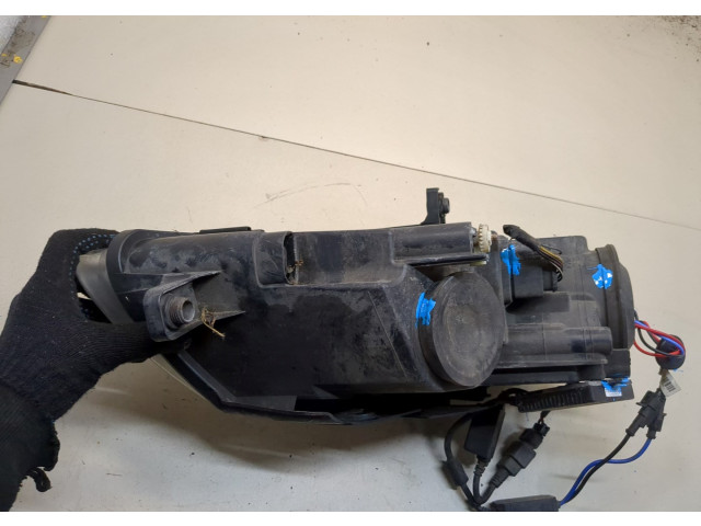 Фара передняя  Volkswagen Passat 6 2005-2010 левая 