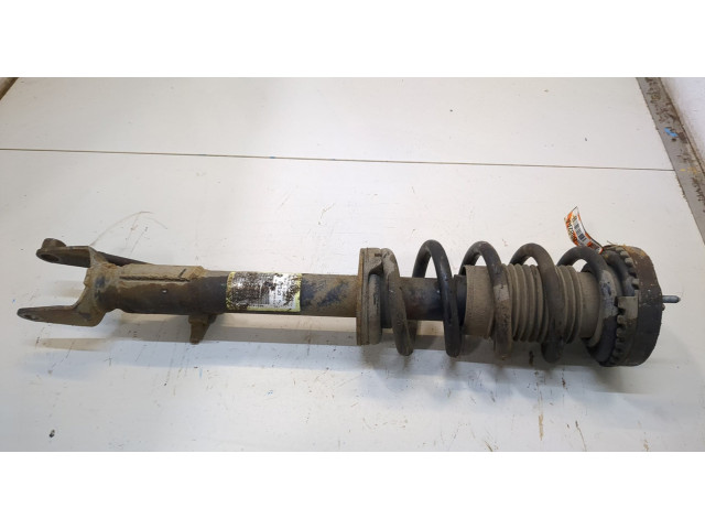 Стойка амортизатора  Chrysler 300C 2011-      