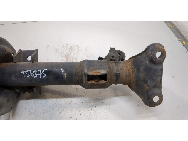 Стойка амортизатора Mercedes C W204 2006-2015