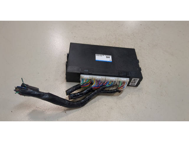 Блок комфорта  Subaru Forester 2013-      88281SG700   