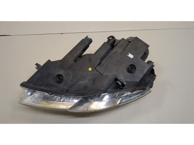 Фара передняя  Volkswagen Passat 6 2005-2010 правая 