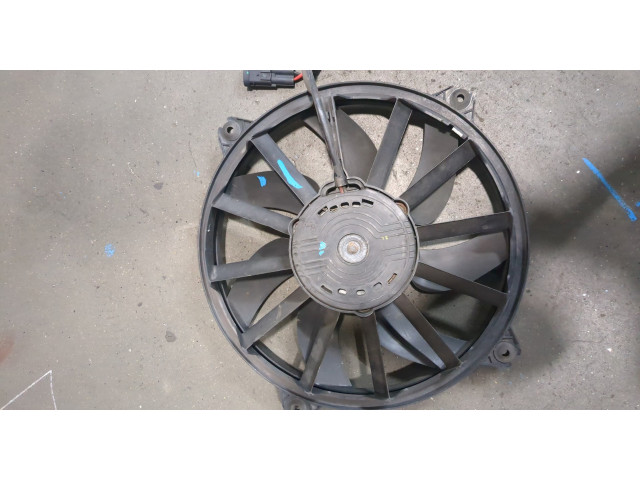 Вентилятор радиатора  Peugeot 5008 2009-2016           