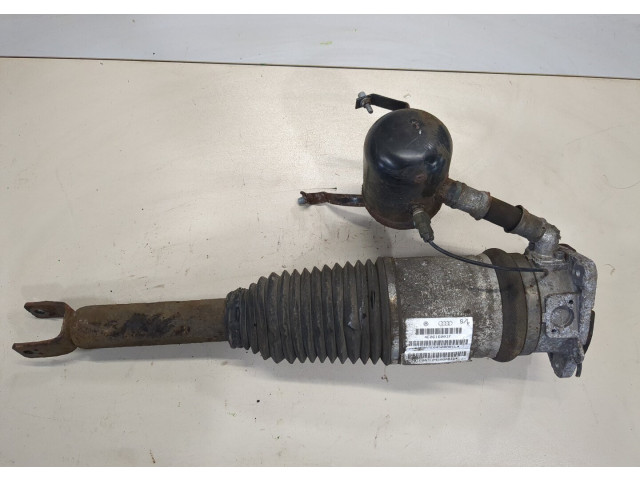 Стойка амортизатора  Audi A8 (D3) 2005-2007 4E0616001F       дизель