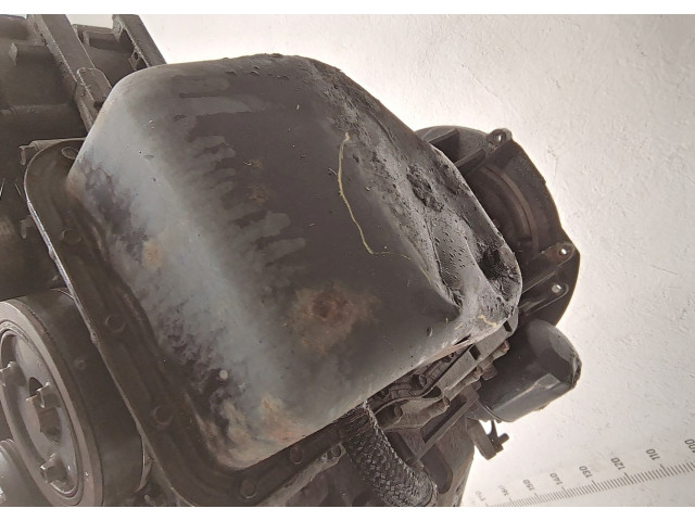 Форсунка топливная  KIA Sorento BL 2002-2011         