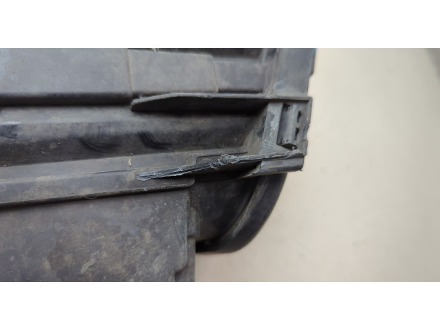 Фара передняя  Audi A6 (C6) 2004-2011 левая 