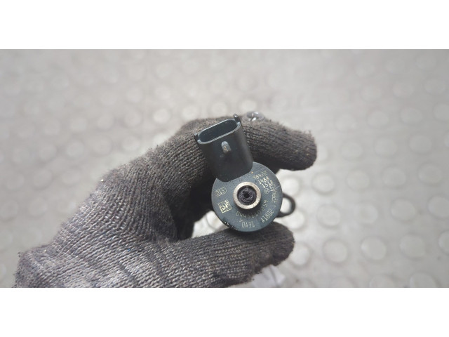 Форсунка топливная Mazda 3 (BL) 2009-2013 0445110259