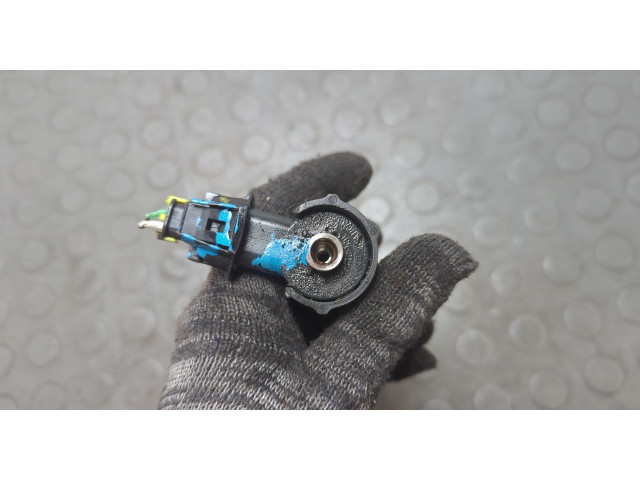 Форсунка топливная  KIA Ceed 2007-2012    0445110320     