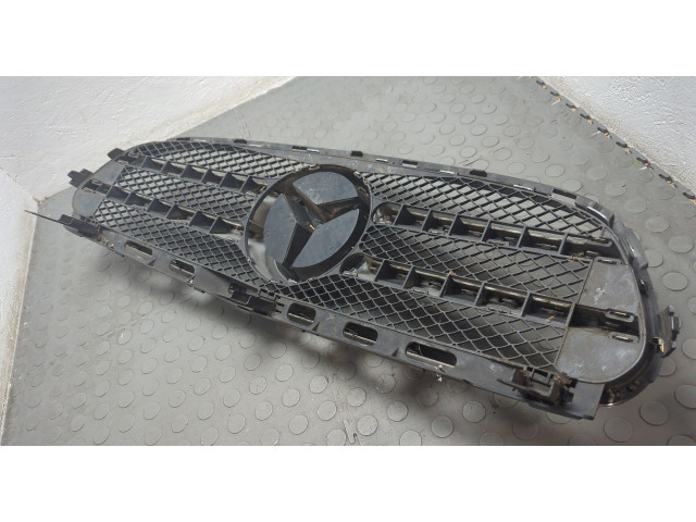 Решетка радиатора  Mercedes E W212 2009-2016          A2128850822, A2128850622, A2128852574