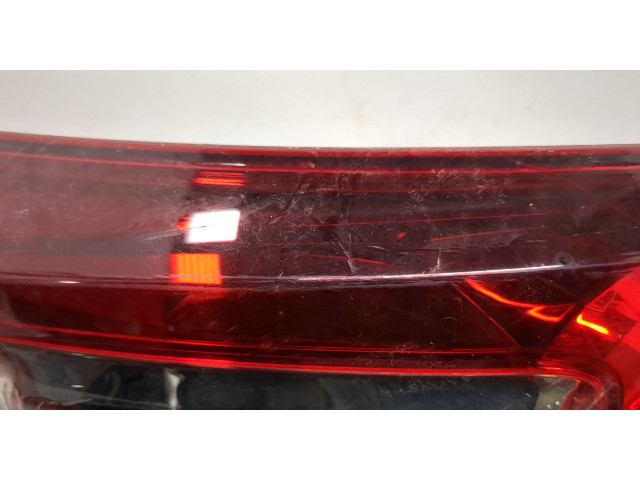 Задний фонарь